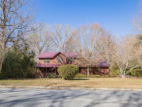 2nd image of 917 Lynchburg Dr