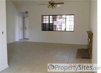 3rd image of 25919 Harriet Ave