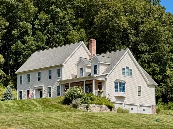 513 Tryon Street, Glastonbury, CT 06073
