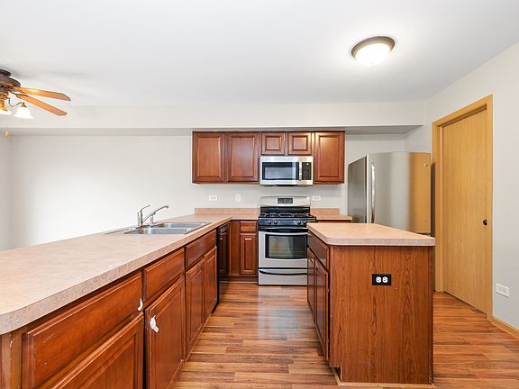 5th image of 25273 Faraday Rd