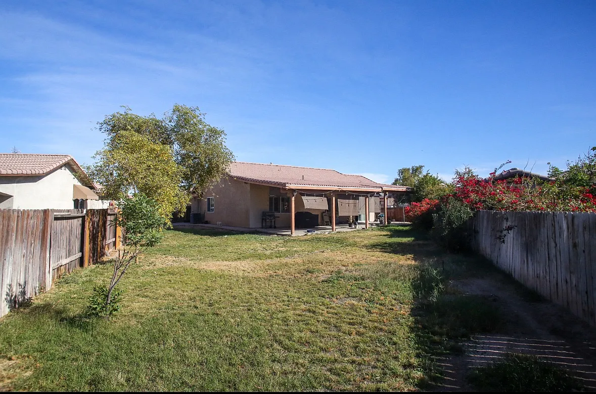 Building Photo - 908 A Rioseco Dr