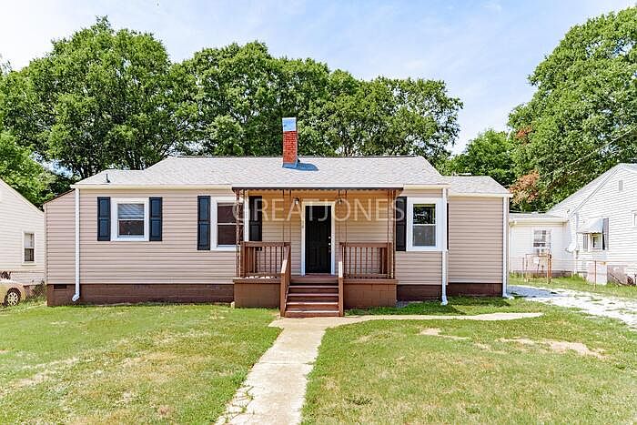 1st image of 114 Burgess Ave