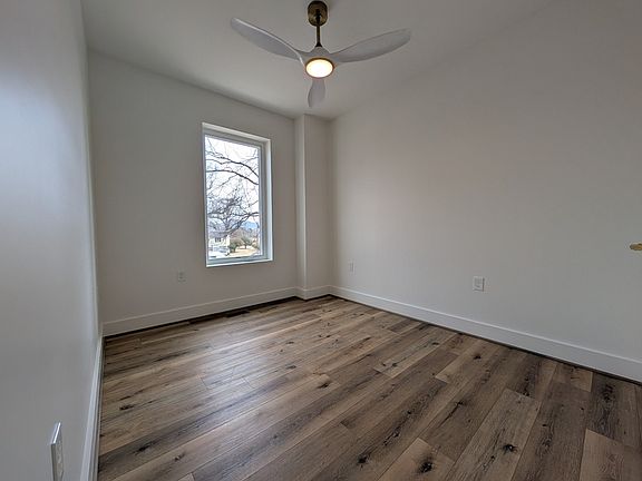 4th image of 5900 Fort Ave #4