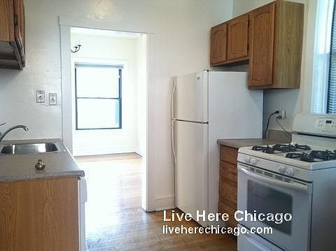 4th image of 3500 N Broadway St #35222E