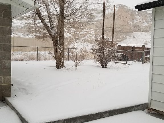 4th image of 1205 Railroad Ave