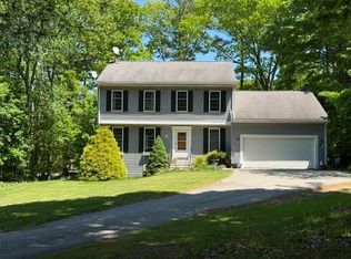 38 Lake St, Spencer, MA 01562