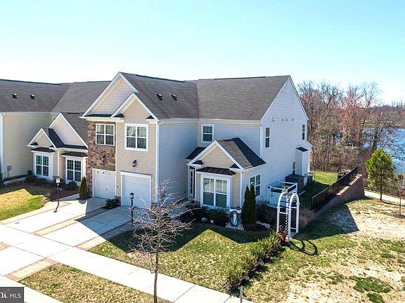 2nd image of 21046 Brunswick Ln