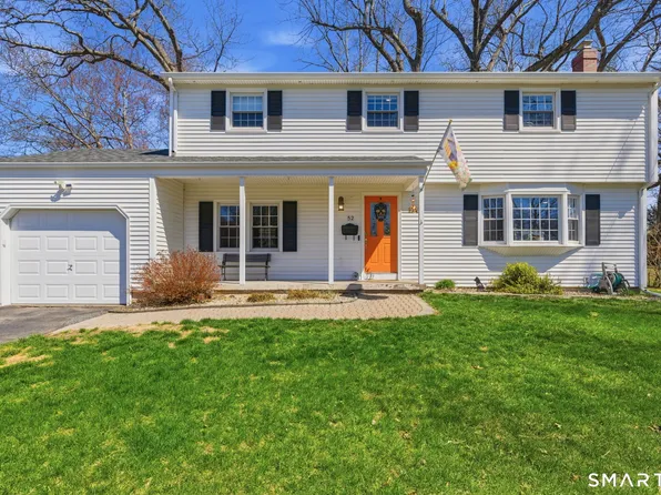 52 Briarwood Lane, East Hartford, CT 06118