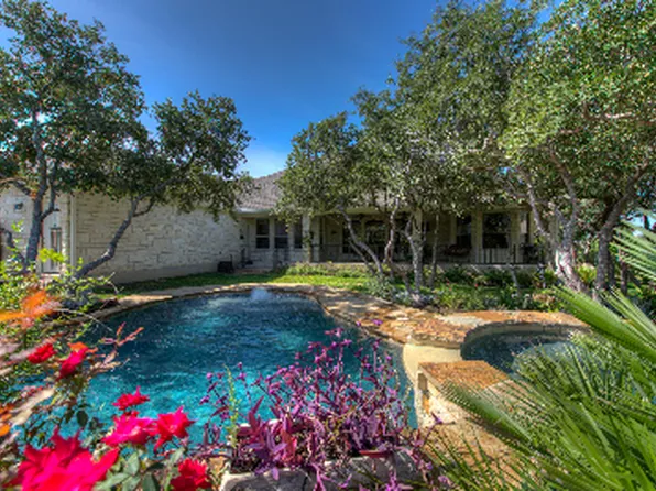 806 Overlook Bnd, Leander, TX 78641