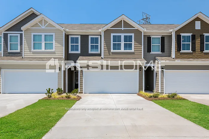 4 bed, 2.5 bath, 1833 sqft, $1,995 — Photo 1