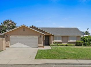 12155 Washington Rd, Waterford, CA 95386