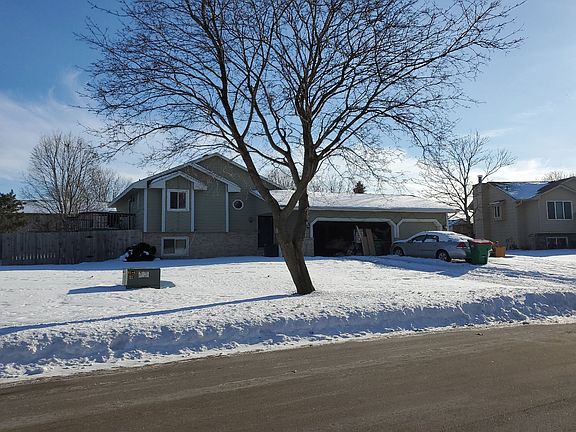 3rd image of 2564 130th Ln NW