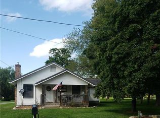 705 E Monroe Ave, Garnett, KS 66032