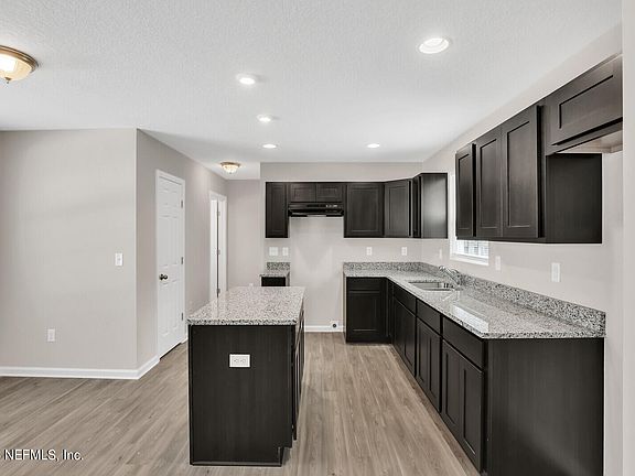 5th image of 6699 GENTLE OAKS Drive E
