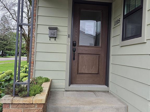 2nd image of 1105 11th St