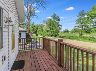 N1217 W Lake Shore Dr, Genoa City, WI 53128