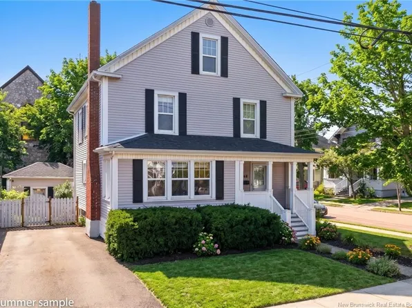 158 Bonaccord St, Moncton, NB E1C 5L6