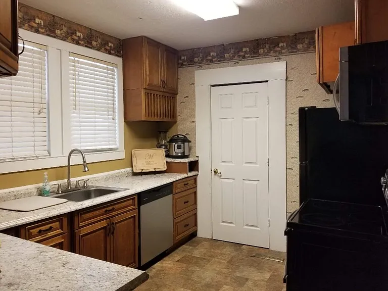 5013A Elim Church Rd NE — Photo 9