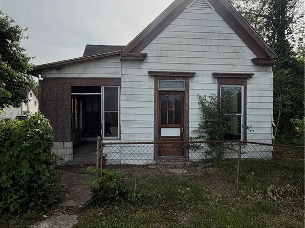 501 W 7th Street, New Albany, IN 47150