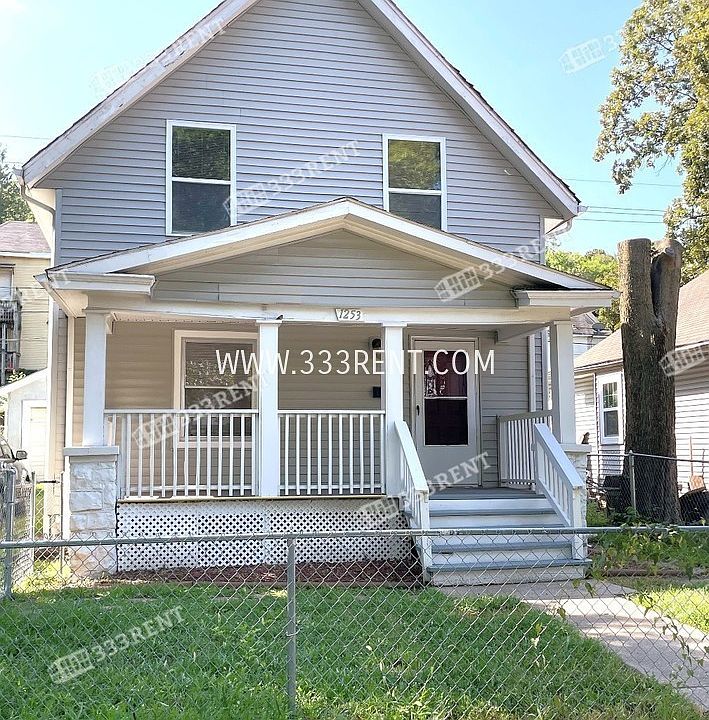 1st image of 1253 Metropolitan Ave