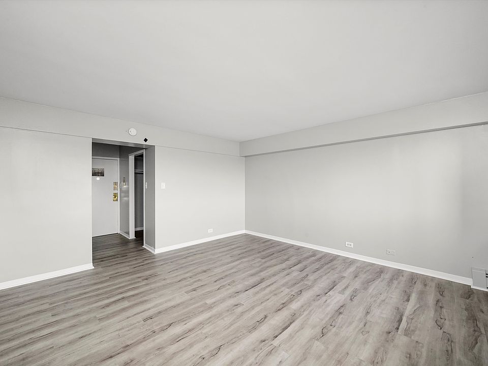 1st image of 7337 S South Shore Dr APT 421