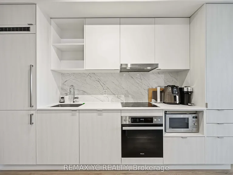 138 Downes St #6301 — Photo 11