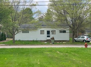 247 N Harriet St, Romeo, MI 48065