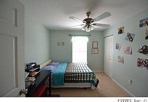 5th image of 16 Sun Meadows Way