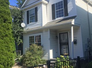 594 Ocean Ave, Jersey City, NJ 07305