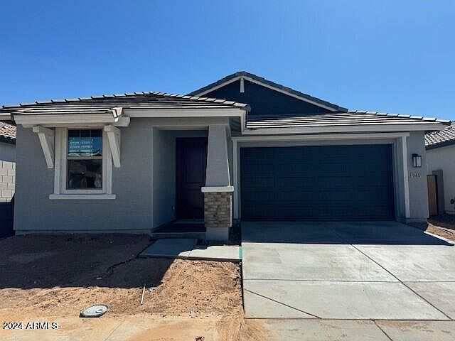 1st image of 945 W Macaw Drive