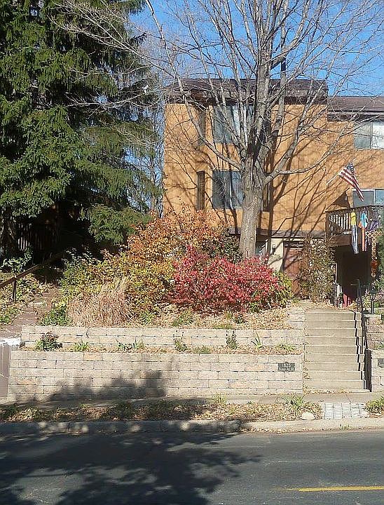 2010 Front Landscaping