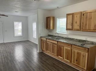 314 East St, Lathrop, MO 64465