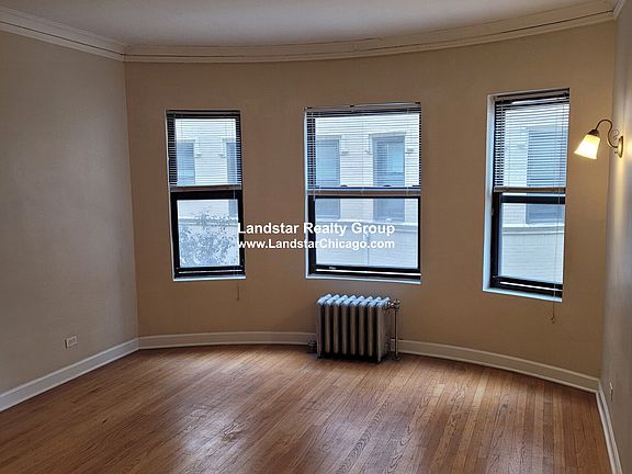 2nd image of 4527 N Paulina St APT 1B