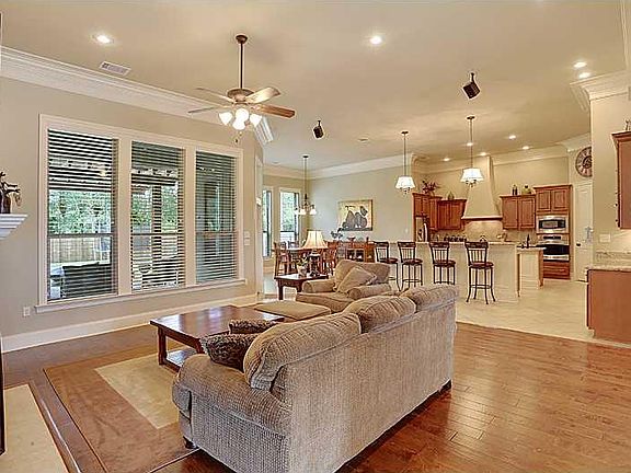 5th image of 137 Grande Maison Dr