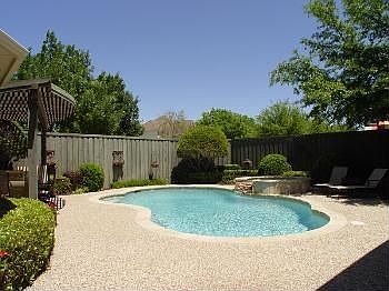 3rd image of 8116 Lynores Way