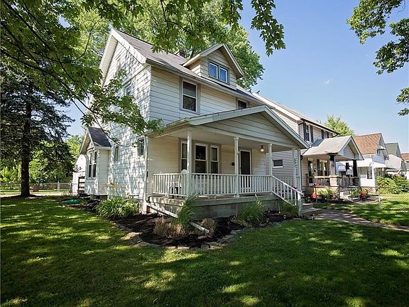 4th image of 521 Foster Ave