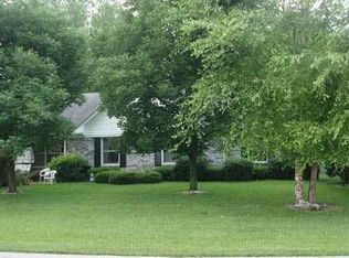 1119 Deer Trl, Connersville, IN 47331