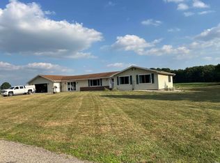 3771 E Wilcox Rd, Warsaw, IN 46580