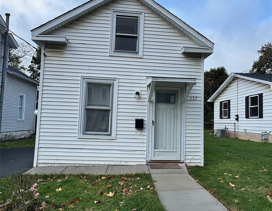 1st image of 137 Harvey Ave