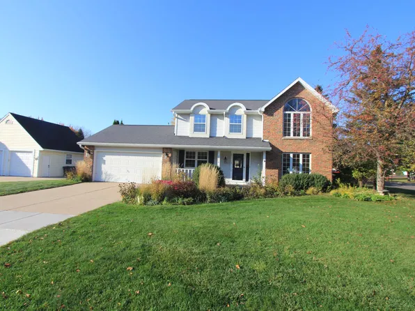 2954 Lumber Ln, Green Bay, WI 54313