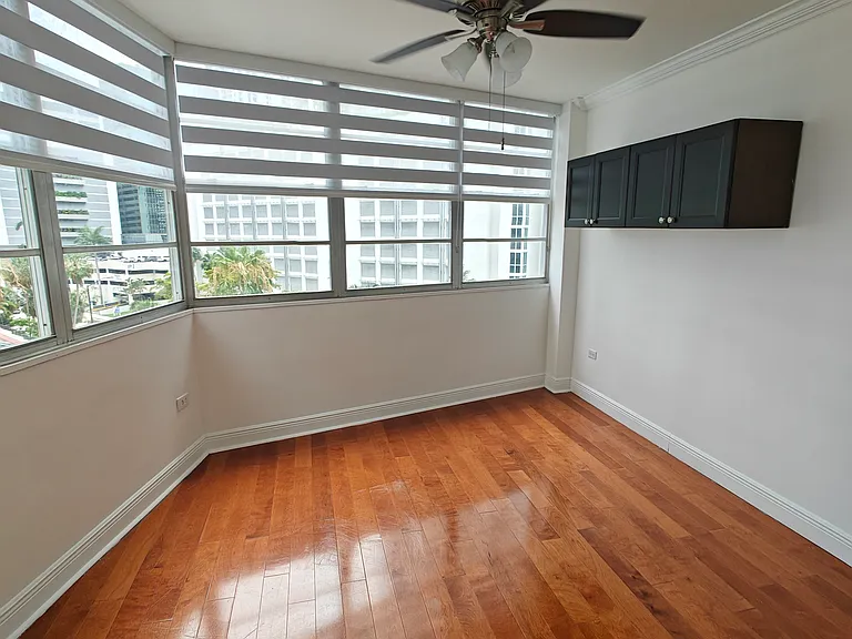 825 Brickell Bay Dr #651 — Photo 21