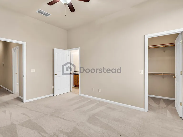 9713 Toscano Dr — Photo 27