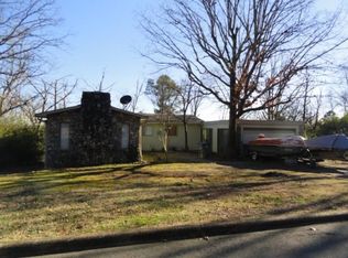 106 Redbird Pl, Hot Springs, AR 71913