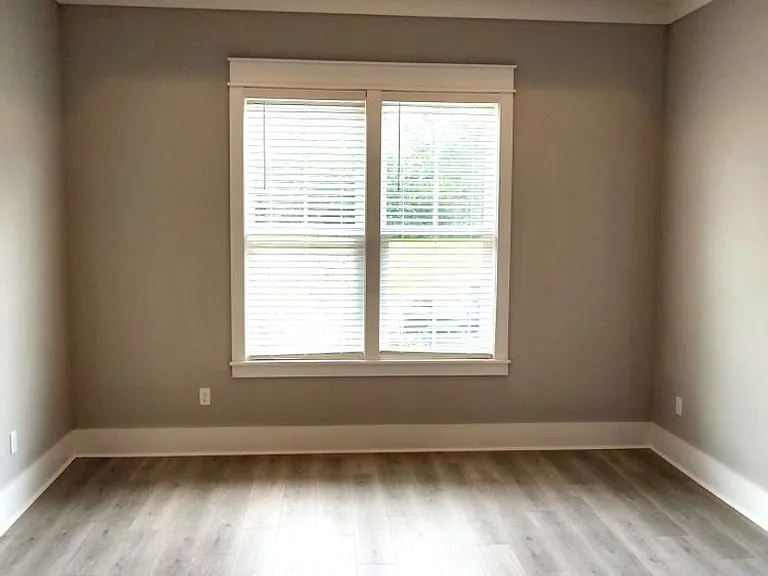 4088 Biltmore Ave — Photo 27