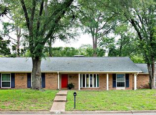 715 Belmont St, Athens, TX 75751