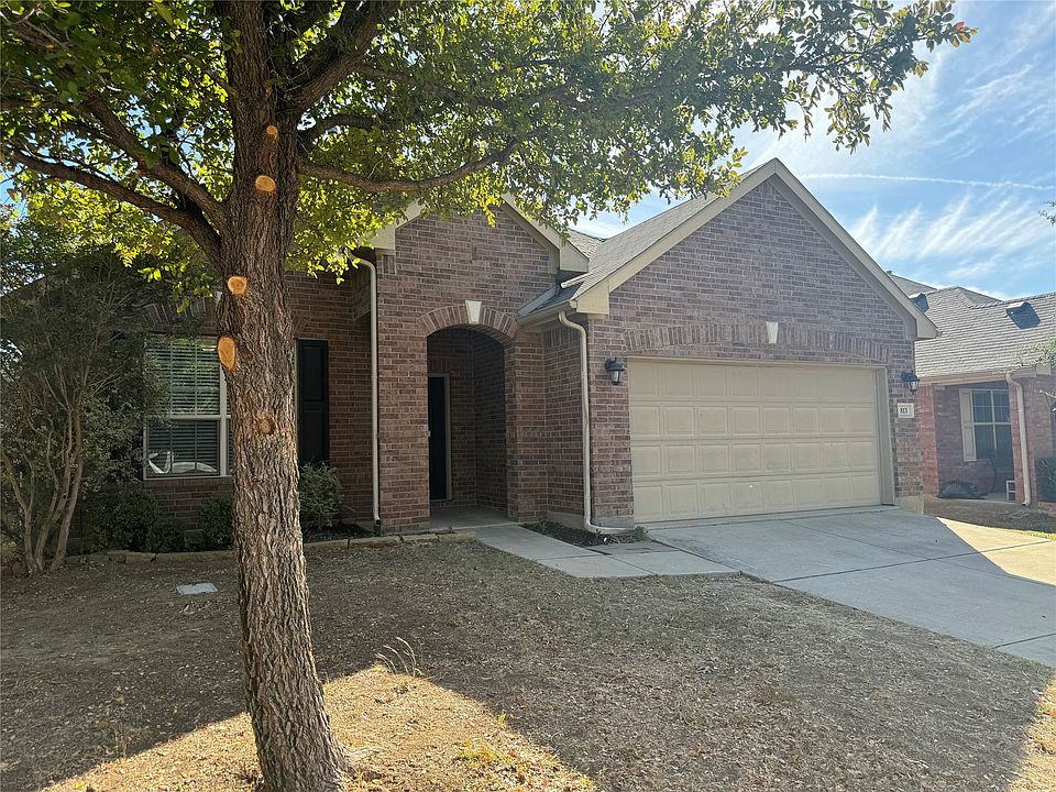 1st image of 813 Hawk Valley Dr
