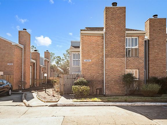 2nd image of 3200 S Gessner Rd APT 338