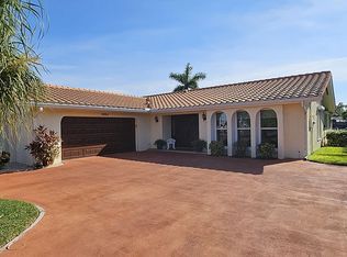 1924 SE 33rd Ter, Cape Coral, FL 33904