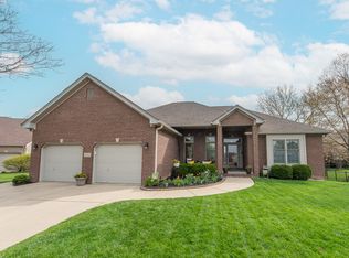 6081 Boulder Ct, Columbus, IN