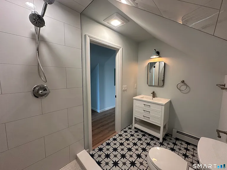 20 Parker Ave — Photo 18